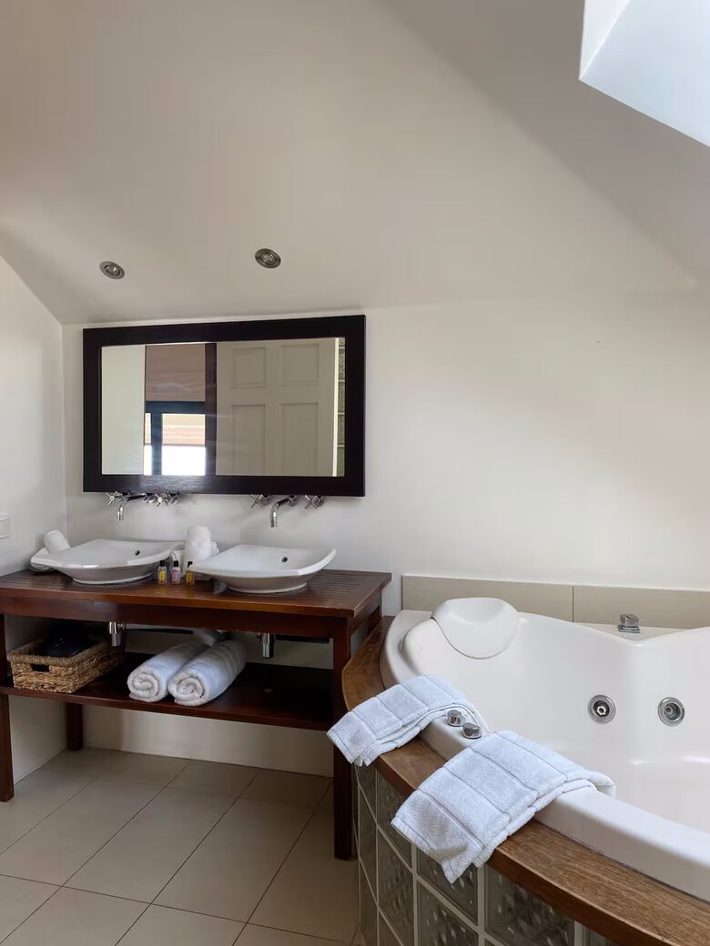 Magical Ocean Front Villa and Sunset Views - Tevaitoa, French Polynesia