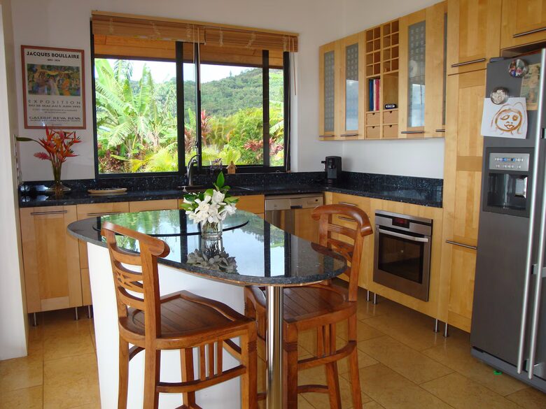 Magical Ocean Front Villa and Sunset Views - Tevaitoa, French Polynesia