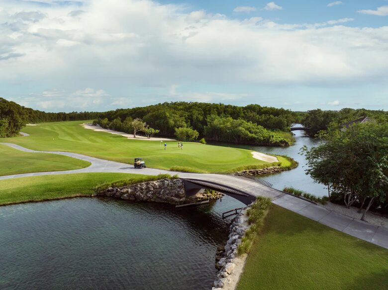 An Oceanfront Sanctuary at Banyan Tree Mayakoba - Playa del Carmen, Mexico