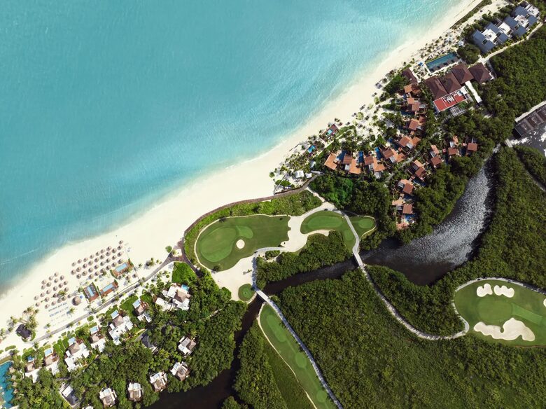 An Oceanfront Sanctuary at Banyan Tree Mayakoba - Playa del Carmen, Mexico