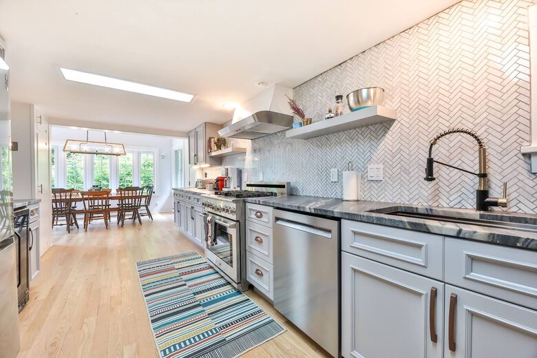 Modern Creekside Farmhouse in the Catskills - Shandaken, New York