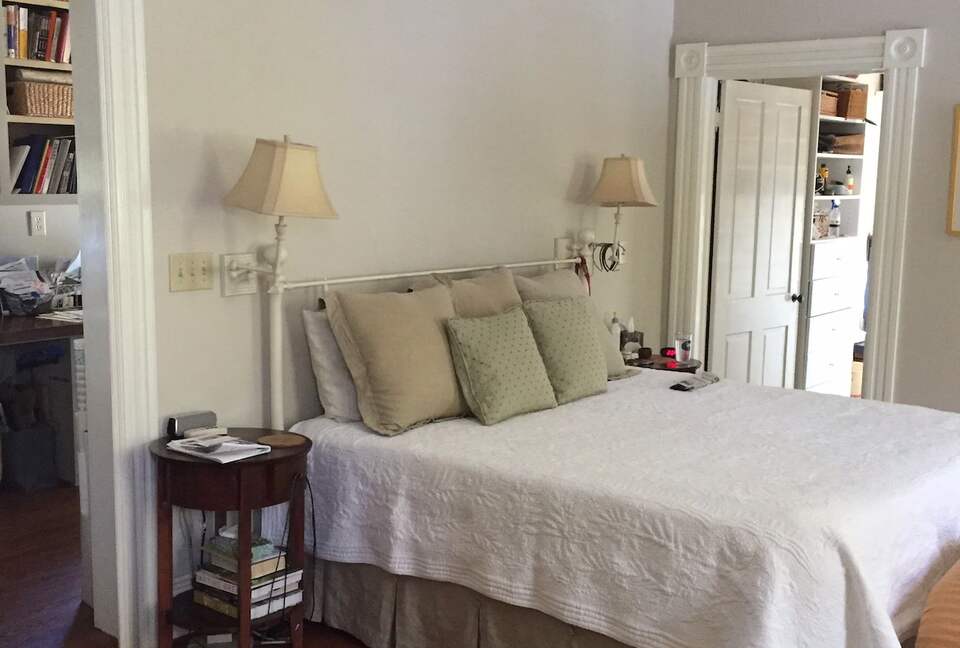 Historic Beaufort Home in The Point | Walk to Bay Street - Beaufort, South Carolina