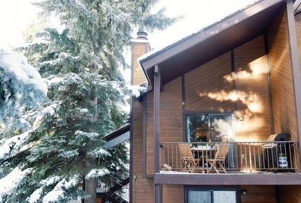 Five Minute Walk to the Cabriolet at Canyons Village - Park City, Utah