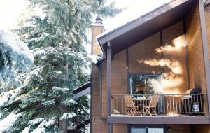 Five Minute Walk to the Cabriolet at Canyons Village - Park City, Utah