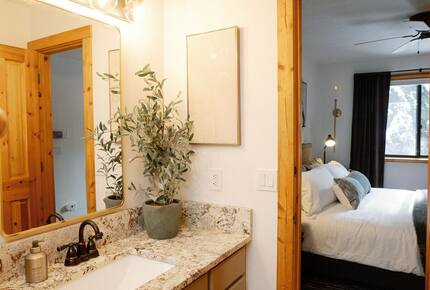 Five Minute Walk to the Cabriolet at Canyons Village - Park City, Utah