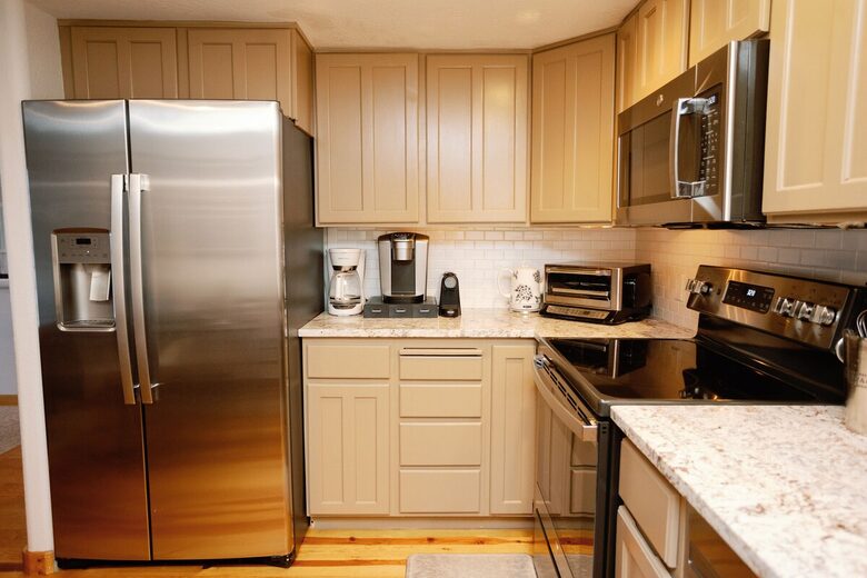 Five Minute Walk to the Cabriolet at Canyons Village - Park City, Utah