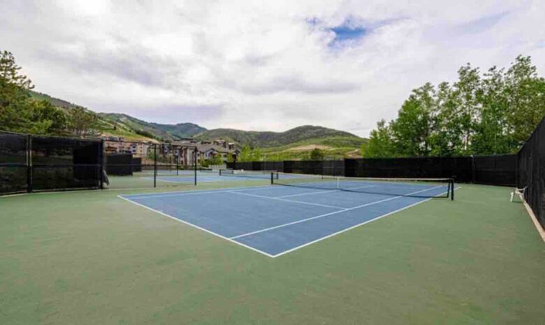 Five Minute Walk to the Cabriolet at Canyons Village - Park City, Utah