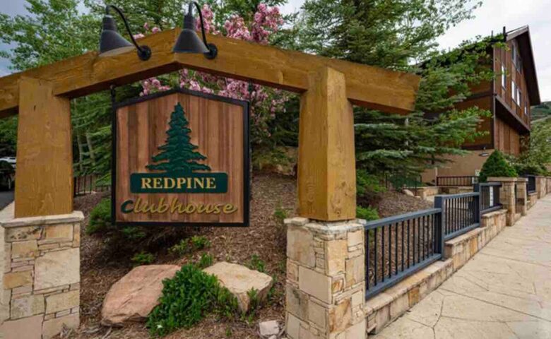 Five Minute Walk to the Cabriolet at Canyons Village - Park City, Utah