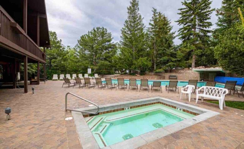 Five Minute Walk to the Cabriolet at Canyons Village - Park City, Utah