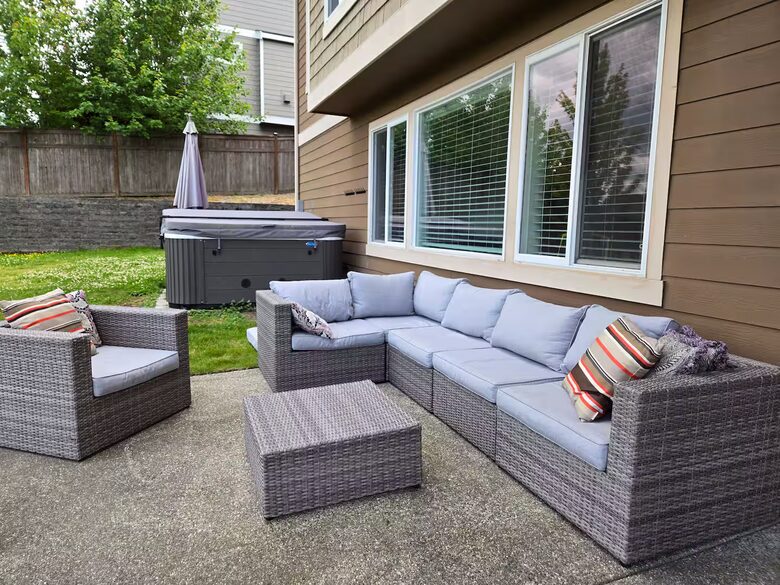 Pacific Northwest Luxe Home Near Woodinville Wineries - Bothell, Washington