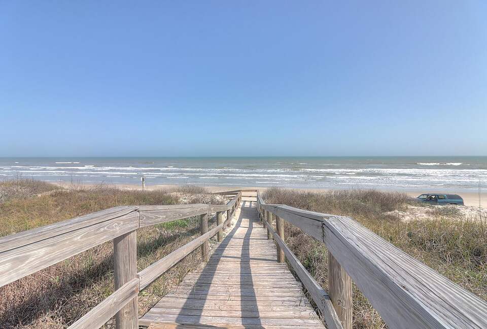 Coastal Retreat Near Port Aransas Beaches - Port Aransas, Texas