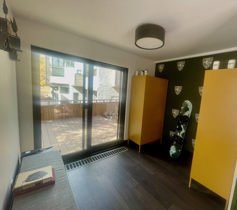 Modern Mountain Living on Vail's Bus Line - Vail, Colorado