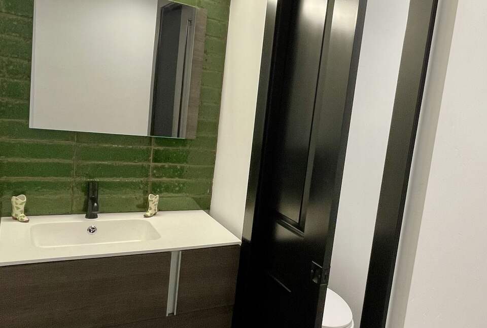 Modern Mountain Living on Vail's Bus Line - Vail, Colorado