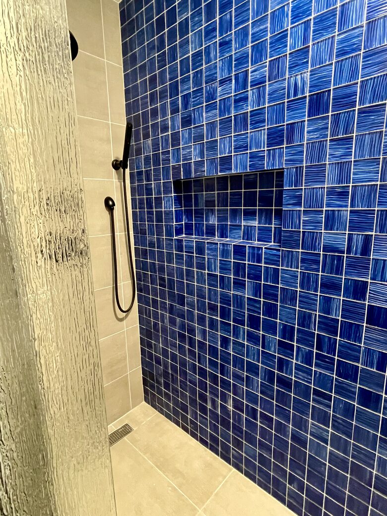 Modern Mountain Living on Vail's Bus Line - Vail, Colorado