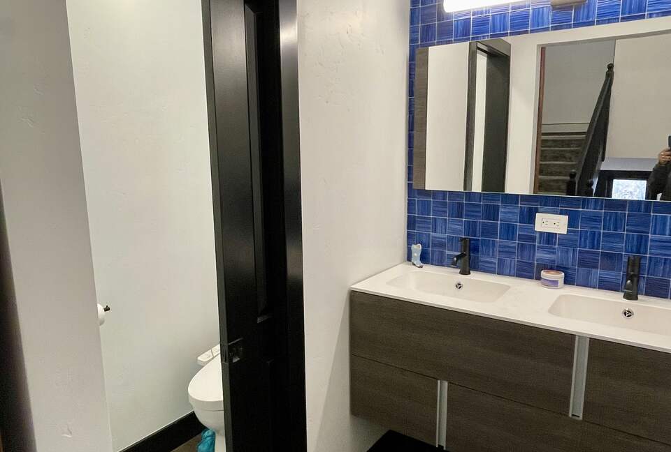 Modern Mountain Living on Vail's Bus Line - Vail, Colorado