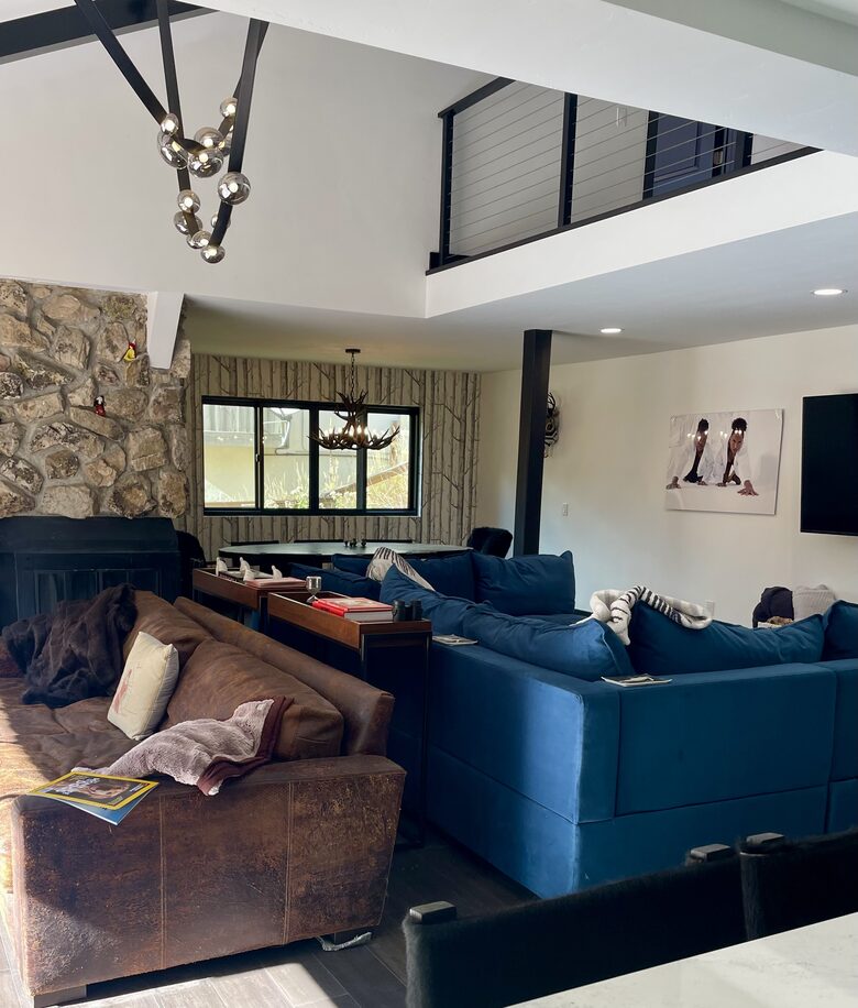 Modern Mountain Living on Vail's Bus Line - Vail, Colorado