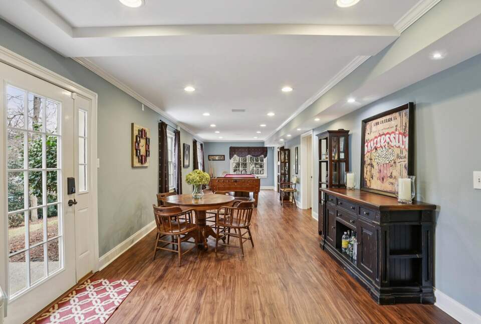 Luxury Cul-de-Sac Living in the Heart of Peachtree Corners - Norcross, Georgia