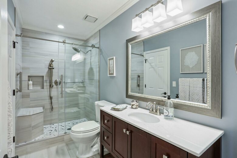 Luxury Cul-de-Sac Living in the Heart of Peachtree Corners - Norcross, Georgia