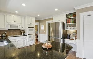 Luxury Cul-de-Sac Living in the Heart of Peachtree Corners - Norcross, Georgia