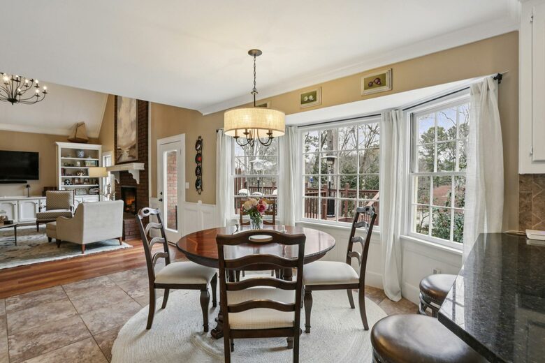 Luxury Cul-de-Sac Living in the Heart of Peachtree Corners - Norcross, Georgia