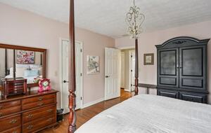 Luxury Cul-de-Sac Living in the Heart of Peachtree Corners - Norcross, Georgia