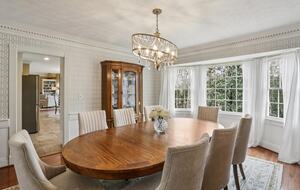 Luxury Cul-de-Sac Living in the Heart of Peachtree Corners - Norcross, Georgia