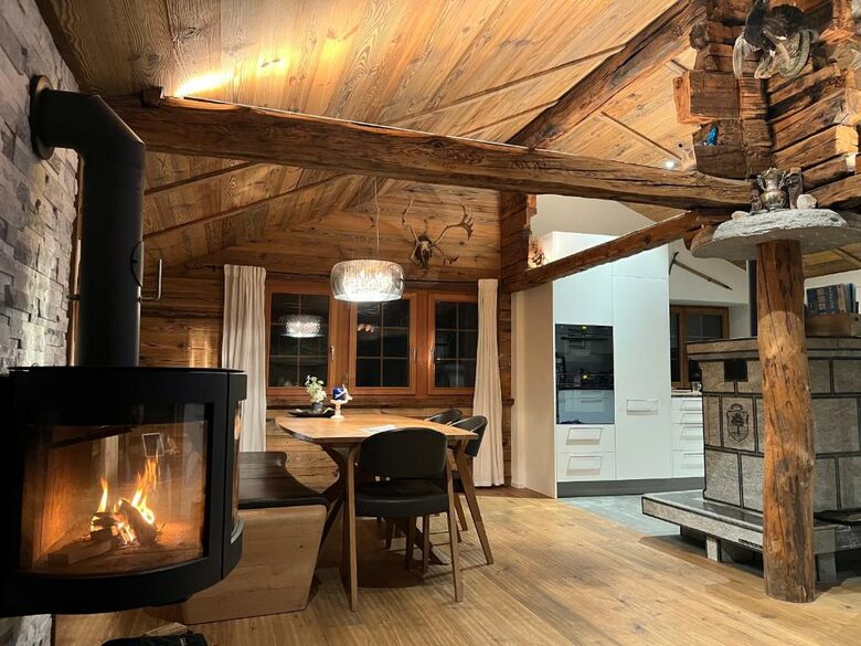 Panoramic Mountain Apartment - Saas-Fee, Switzerland