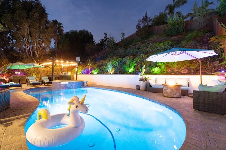 Private Pool, Spa and Outdoor Kitchen Estate in La Jolla - San Diego, California