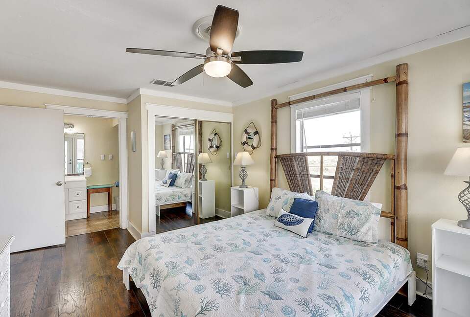 Coastal Retreat Near Port Aransas Beaches - Port Aransas, Texas