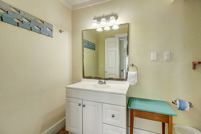 Coastal Retreat Near Port Aransas Beaches - Port Aransas, Texas