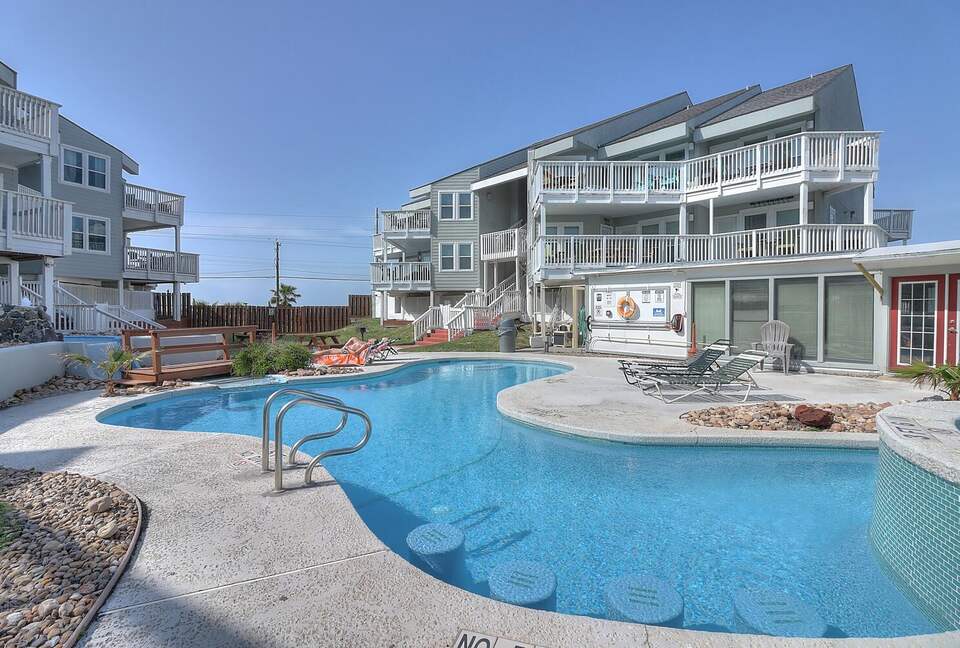 Coastal Retreat Near Port Aransas Beaches - Port Aransas, Texas