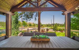 Modern Riverfront Retreat Overlooking the Deschutes - Bend, Oregon