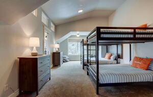 Modern Riverfront Retreat Overlooking the Deschutes - Bend, Oregon