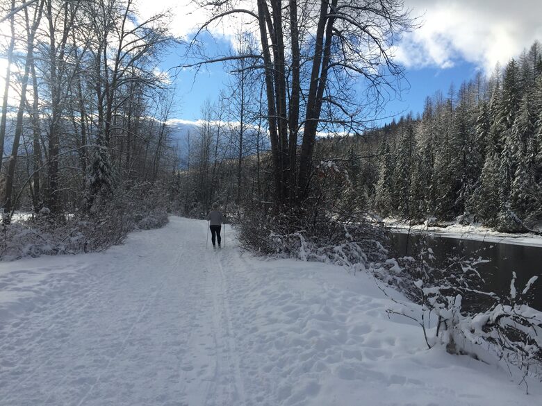 มงกุฎแห่งทวีป - เฟอร์นี ประเทศแคนาดา