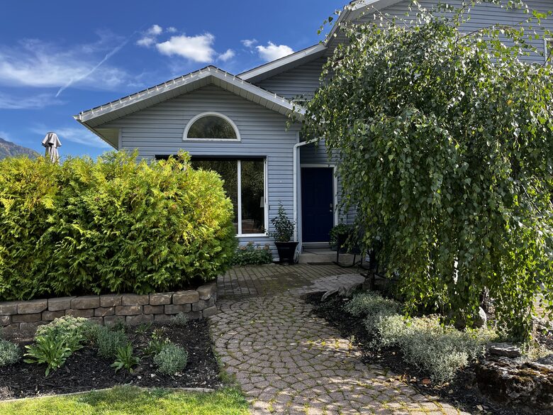 มงกุฎแห่งทวีป - เฟอร์นี ประเทศแคนาดา