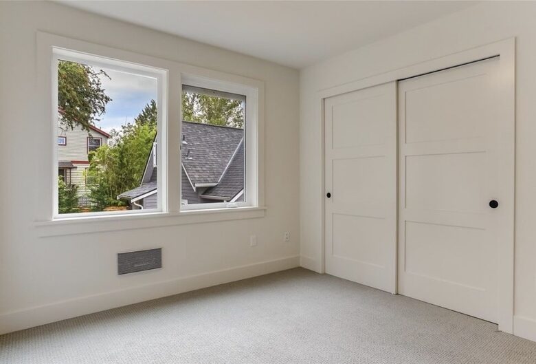 Ballard Breeze Bungalow - Seattle, Washington