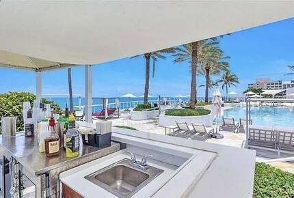 Oceanfront Fort Lauderdale Beach Retreat with Private Balcony - Fort Lauderdale, Florida