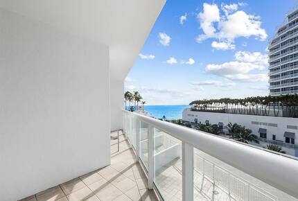 Oceanfront Fort Lauderdale Beach Retreat with Private Balcony - Fort Lauderdale, Florida
