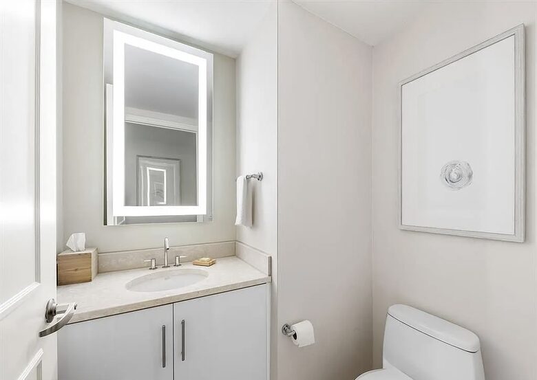 Oceanfront Fort Lauderdale Beach Retreat with Private Balcony - Fort Lauderdale, Florida