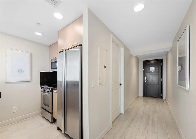 Oceanfront Fort Lauderdale Beach Retreat with Private Balcony - Fort Lauderdale, Florida