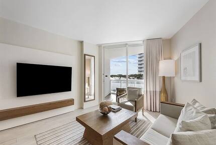 Oceanfront Fort Lauderdale Beach Retreat with Private Balcony - Fort Lauderdale, Florida