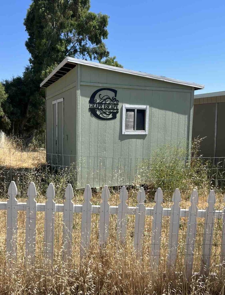 Cozy Wine Country Escape with Countryside Views - Paso Robles, California