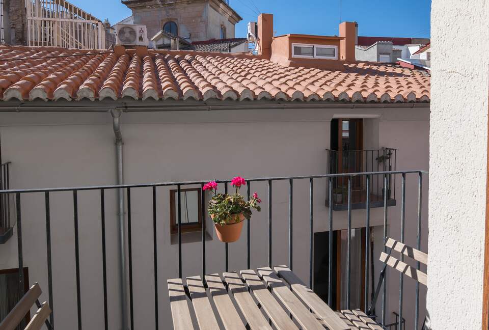 Elegant 2 bedroom penthouse With Terrace - Valencia, Spain