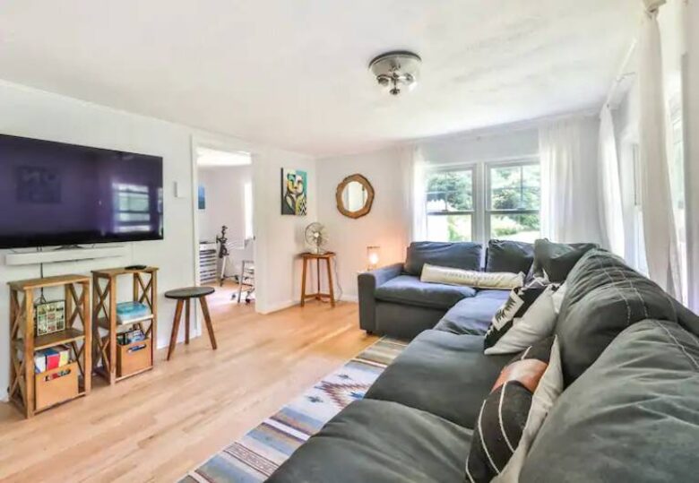 Living Room + TV next to Office