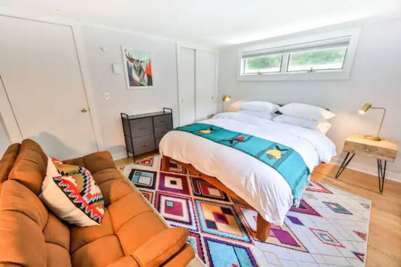 Modern Creekside Farmhouse in the Catskills - Shandaken, New York