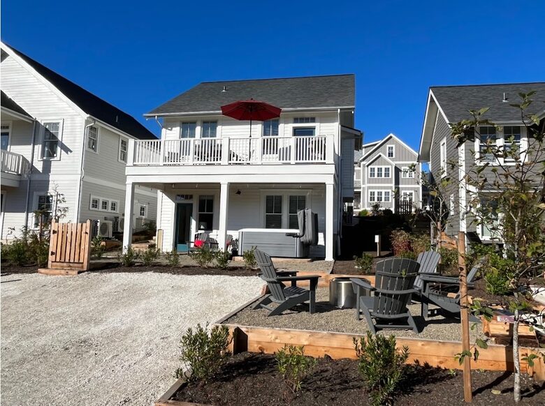 Seabrook South Farm Escape - Pacific Beach, Washington