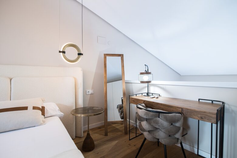 Elegant 2 bedroom penthouse With Terrace - Valencia, Spain