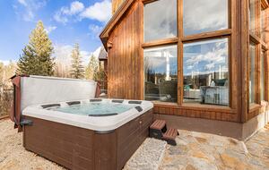 Peaceful Lake-Facing Living in Grand Lake - Grand Lake, Colorado