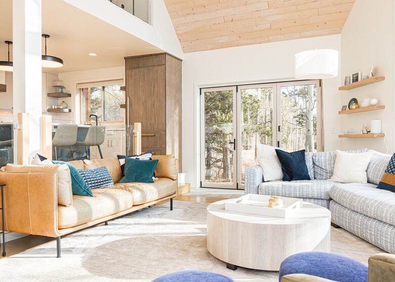 Peaceful Lake-Facing Living in Grand Lake - Grand Lake, Colorado