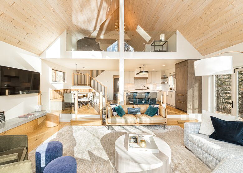 Peaceful Lake-Facing Living in Grand Lake - Grand Lake, Colorado